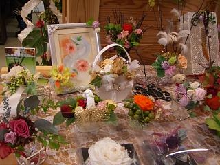 花澤ひふ美（花鈴工房）×桑野朱美（pe'tale）プリザーブドフラワー作品展