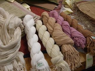 Natural Fabrics Tomoの服展