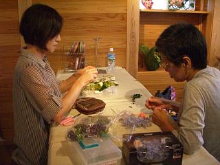花澤ひふ美(花鈴工房)×桑野朱美(pétale)プリザーブドフラワー作品展